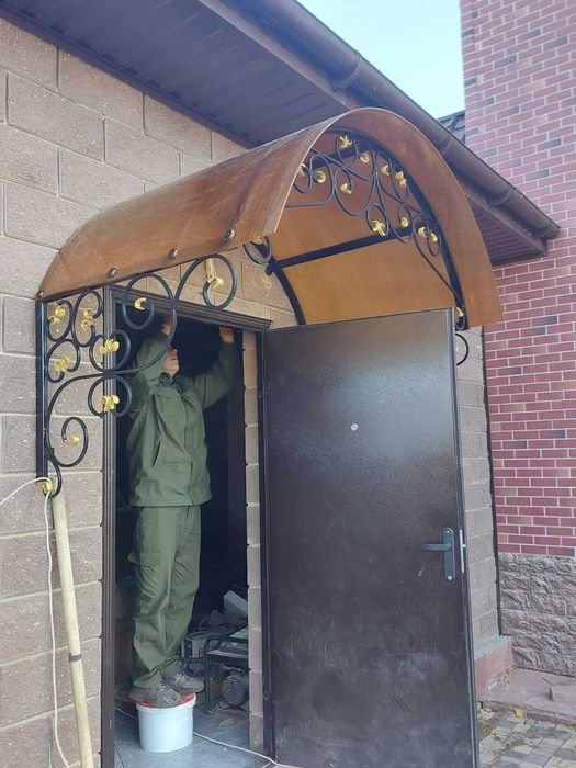 Навес, козырёк, входная группа