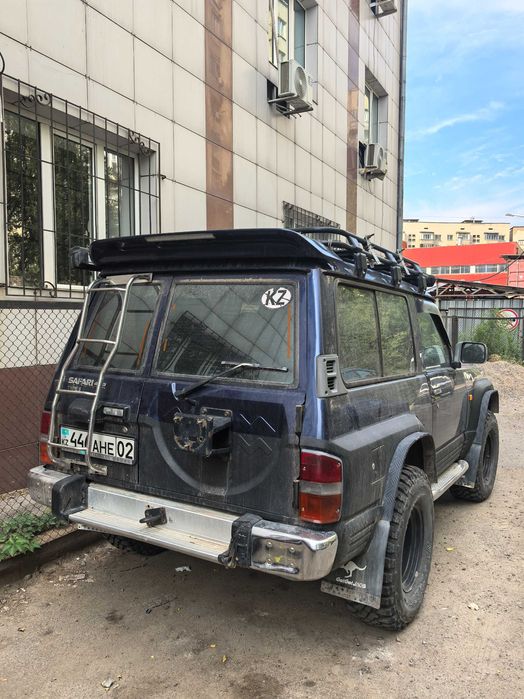 Ниссан сафари у60