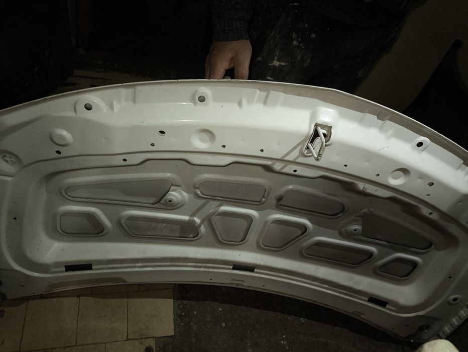 Капот кобальт б/у