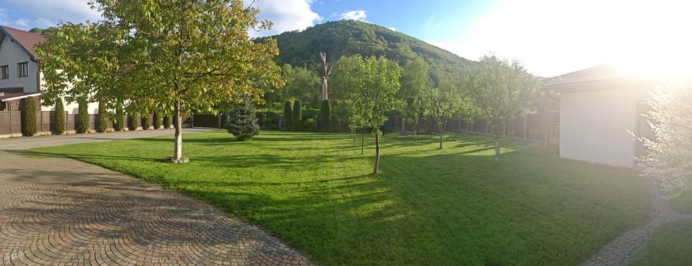 Casa Gradina Morii + 1000 mp teren