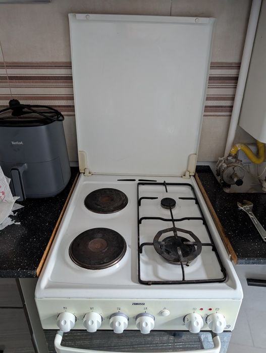 Aragaz Zanussi stare bună de funcționare