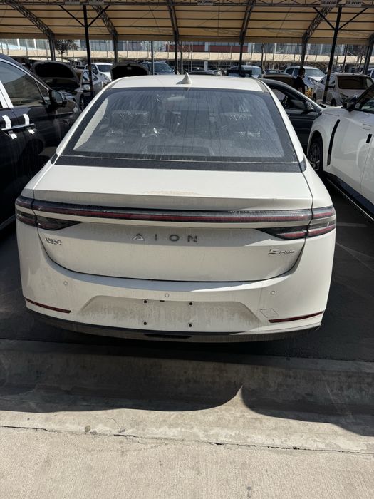 Byd qin pluse sotuvda.