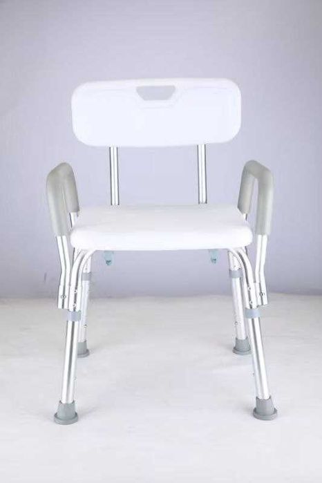 Стул для ванной, для пожилых людей и инвалидов