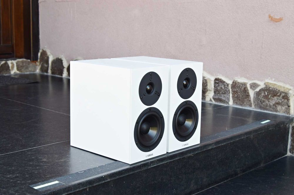 Boxe Yamaha NS-BP 200