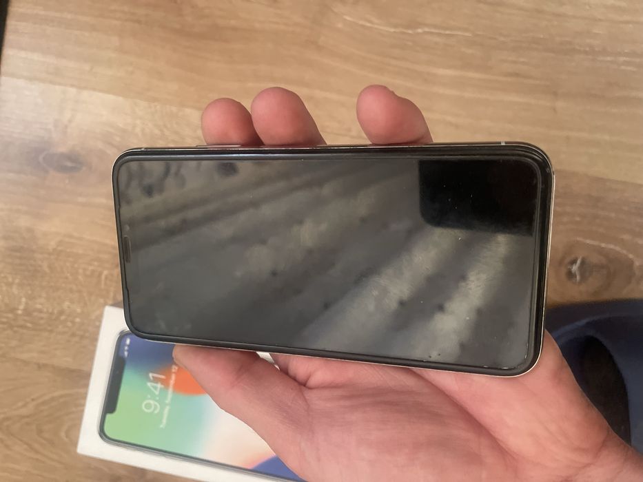 Продам Iphone X