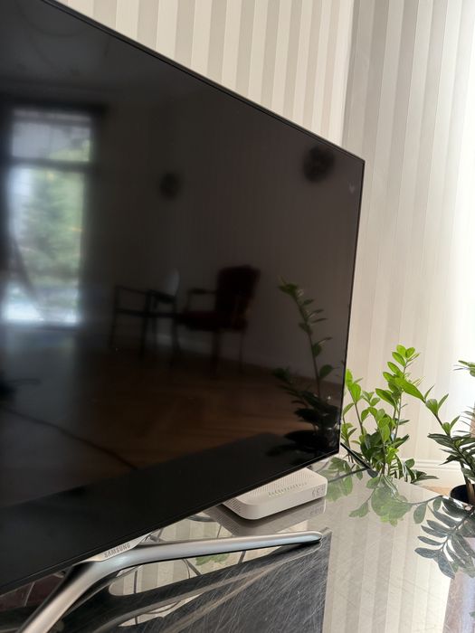 Телевизор Самсунг Smart TV