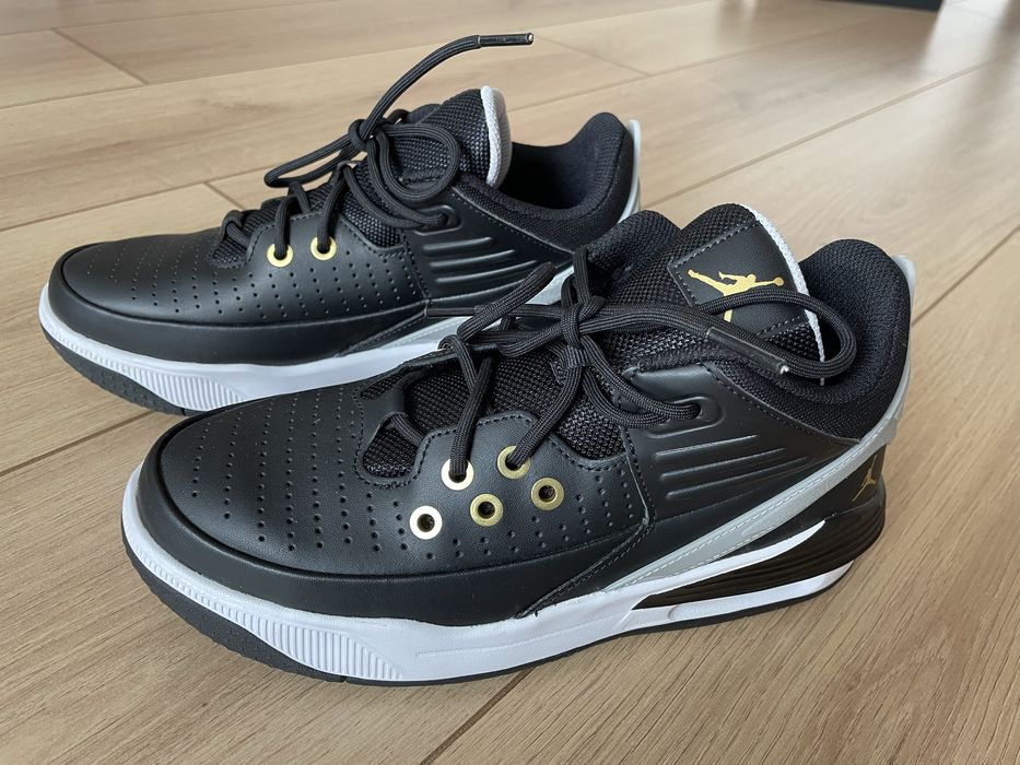 Nike Jordan max aura 5 оригинални
