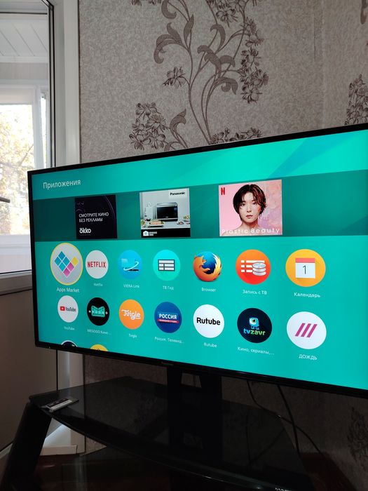 Smart телевизор Panasonic 49'