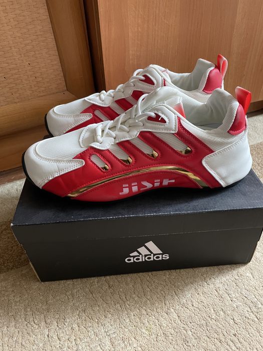 Продам для спорта в отличном состояний новые красивые стильные.