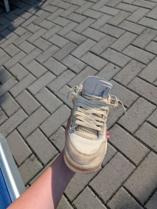 Jordan 4 Off white