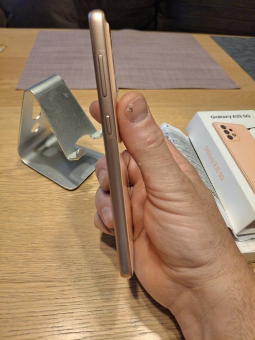 Samsung Galaxy A33 5G 11.02.23 г. с подменена  батерия и дисплей