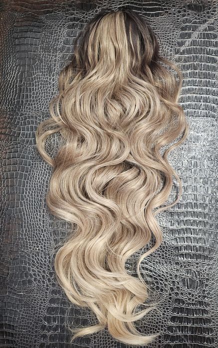 Опашка цвят омбре