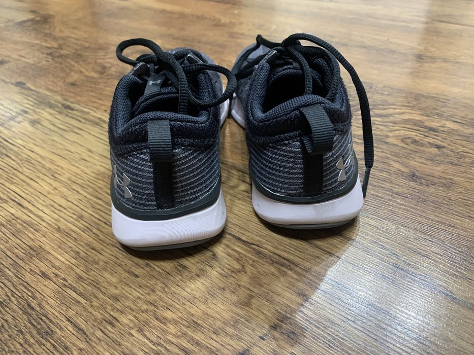 Маратонки Under Armour