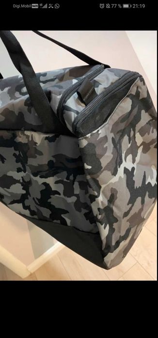 Geanta Under Armour