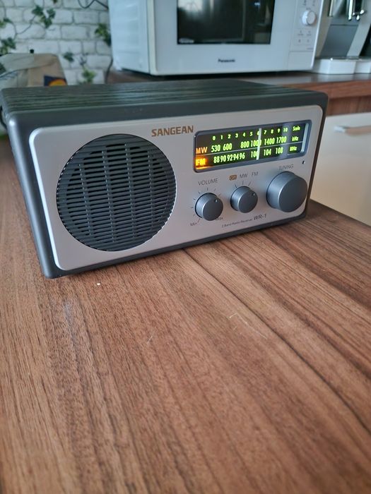 Sangean WR-1,radio analog,calitate deosebita,ca nou.