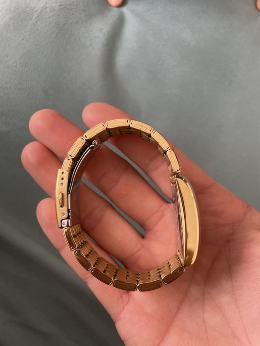 Citizen часы золотистые