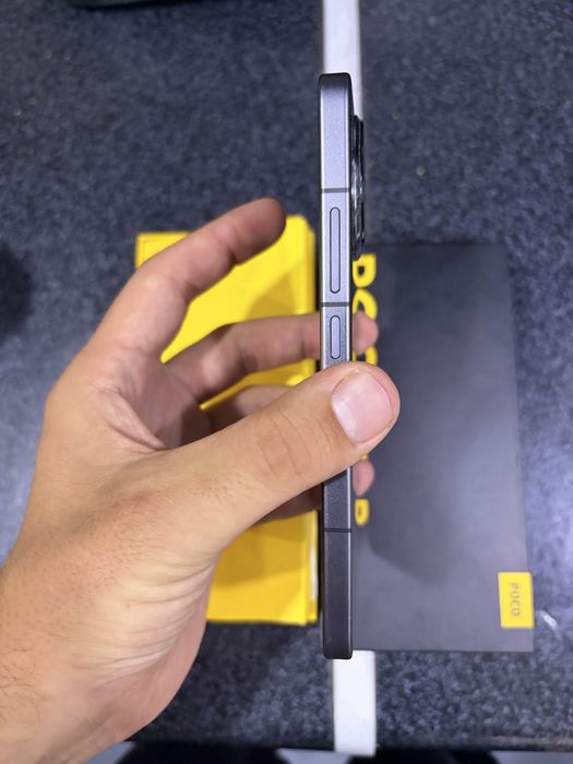 poco f7 pro 12.512g holati yahwi iwlawi zor oqip tel qlila