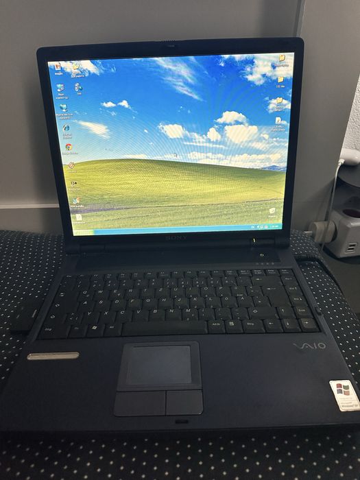 Ретро лаптоп sony vaio pcg 9L1M