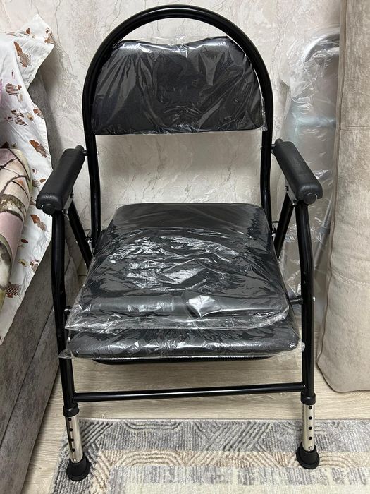 Кресло-туалет для взрослых