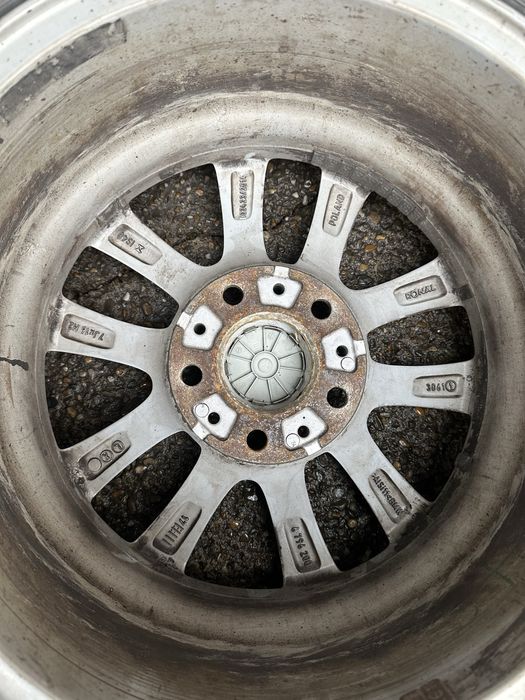 Jante originale bmw cauciucuri de iarna 5x120 r16