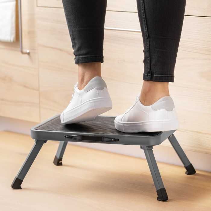 Сгъваема степенка 0379