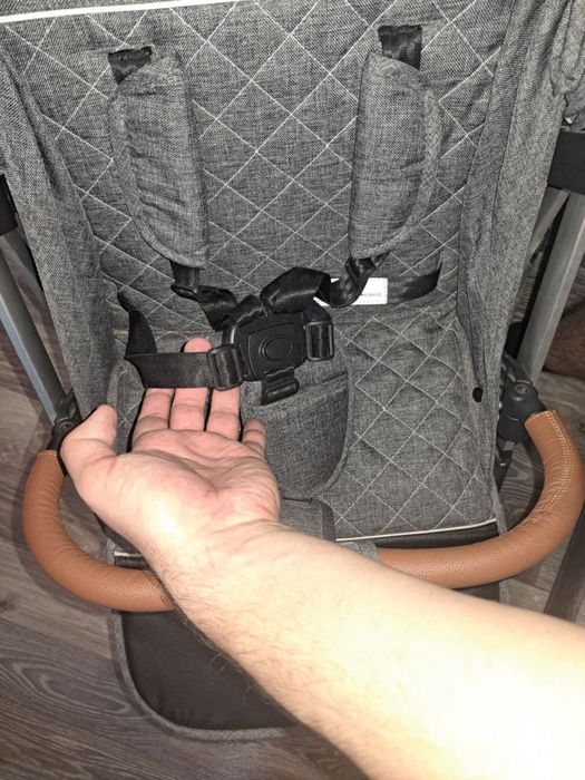 Продам коляску Dearest в идеальном состоянии