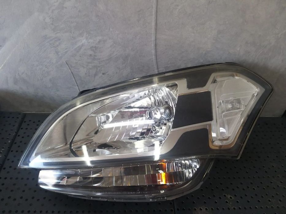 Far stanga kia soul 921012kxxx