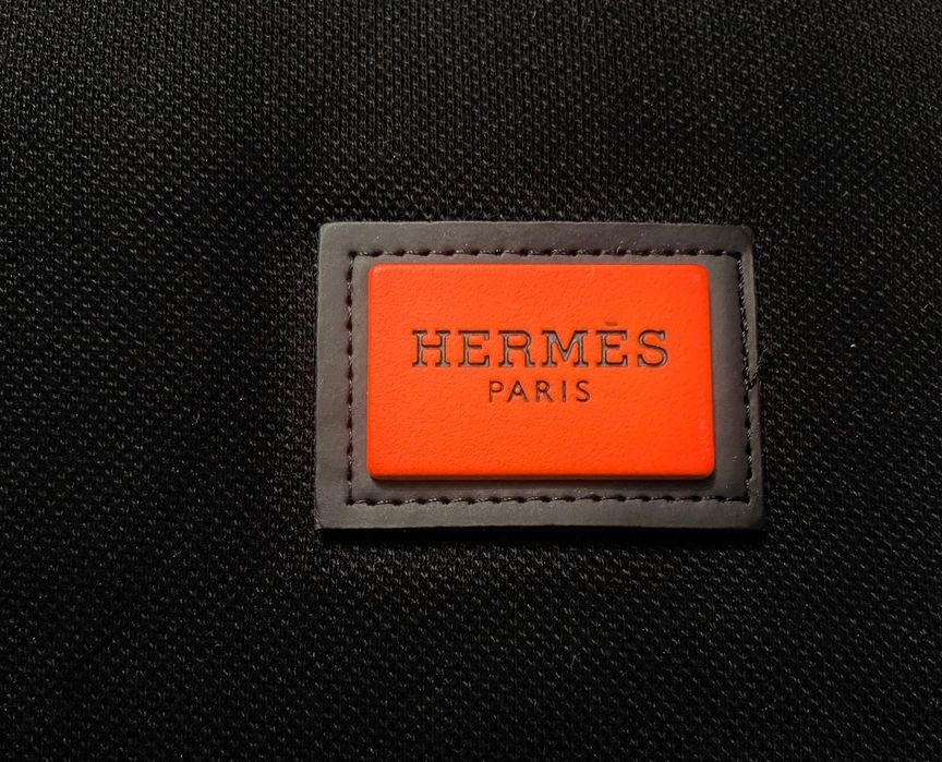 Vând bluza noua de bărbați