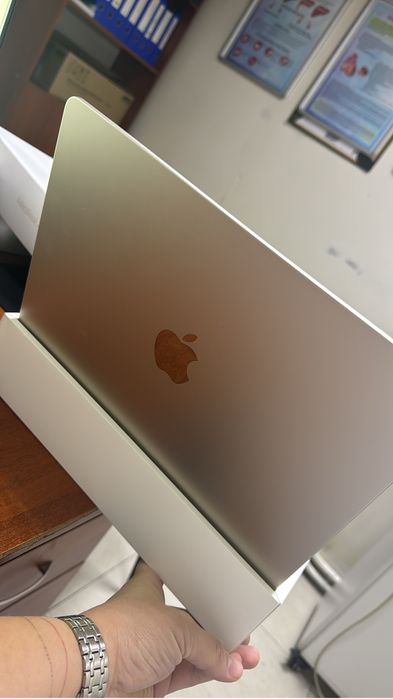 Macbook air m2 2022