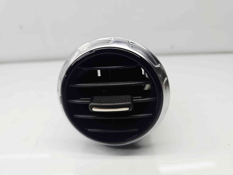 Grila aerisire dreapta Audi TT (8J3) [Fabr 2006-2013] 8J0820901E