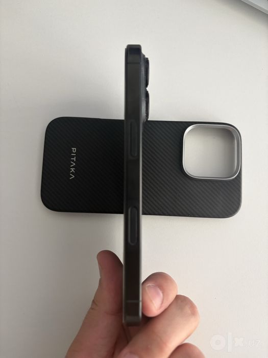 Iphone 16 pro black