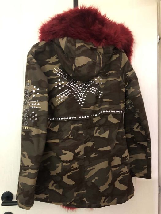 Geacă / Parka iarnă BSB Jeans cu blană artificială grena – Mărimea S