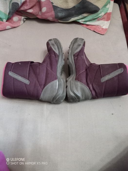 Детски обувки зимни за момиче .