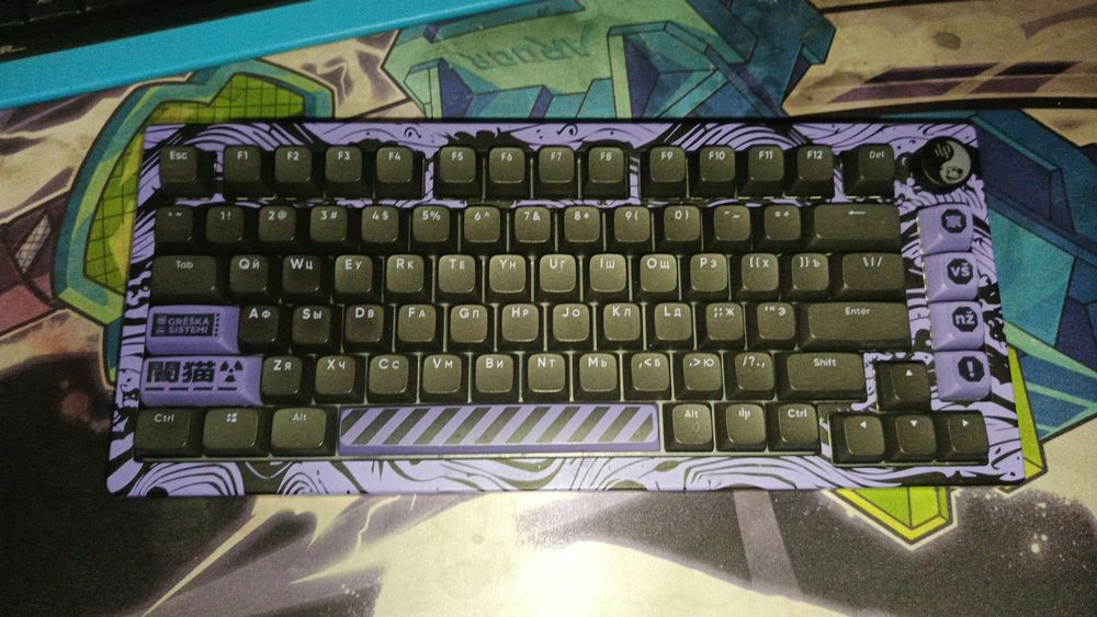 Срочно Продам клавиатуру