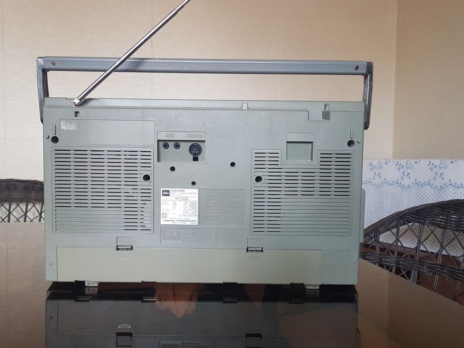 TOSHIBA RT-170S магнитола