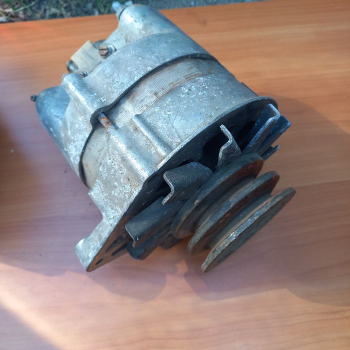 Генератор Г287Д 14В 85А