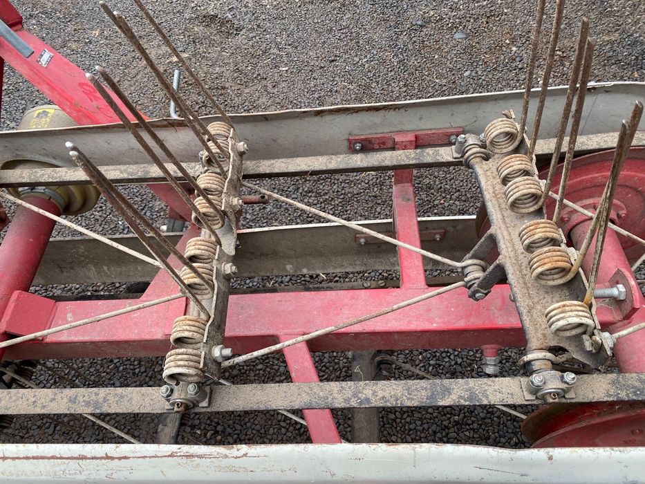 Grebla de adunat fan pe curele 2.70 m