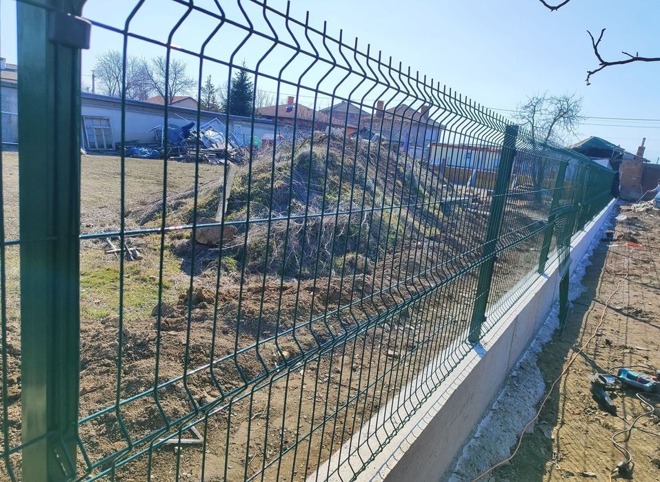 Оградни пана 3D тип мрежа, цвят зелен и сив, дебелина 4мм