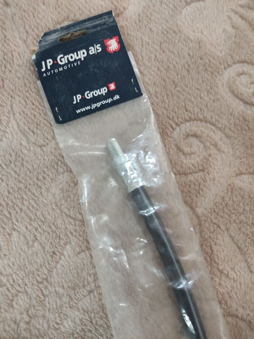 Тормозной шланг.на Мэрседес А190