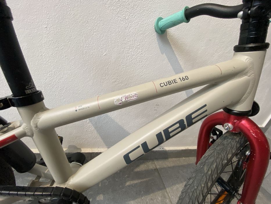 Vand /schimb Bicicleta Copii Cube Cubie 160 Rt Grey Red model 2023