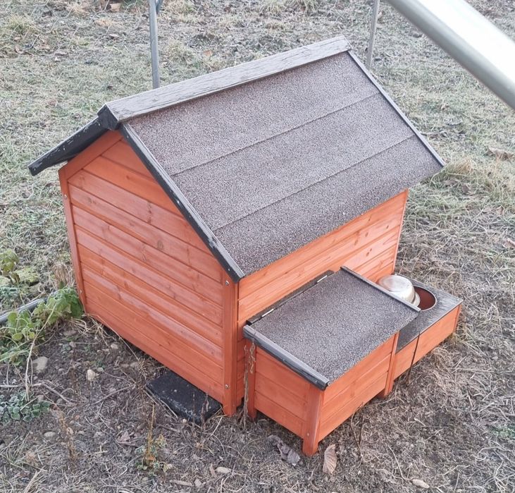 Vând cuşcă pentru câini