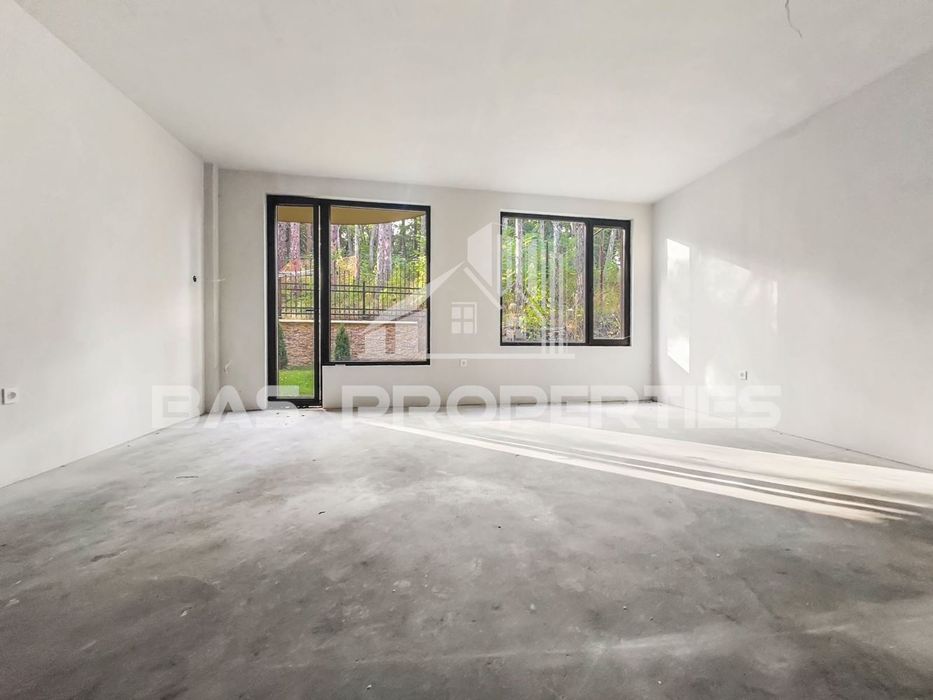 3-стаен в София-м-т Детски град площ 135