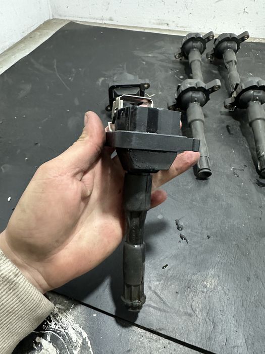 Bobina inductie BMW Seria 3 E46  328I M52 330i M54 3.0 benzina 2.8