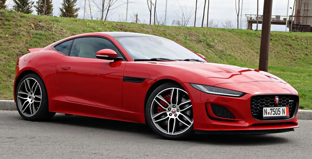 Jaguar F-Type Facelift/R Dynamic / 5.0 V8 450 CP / Full Led/Incalzire/Camera/Pano