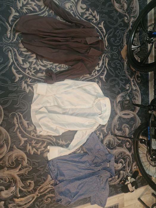 Продам много рубашек