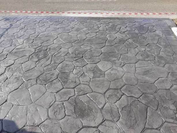 Pavaje din beton amprentat si elicopterizat