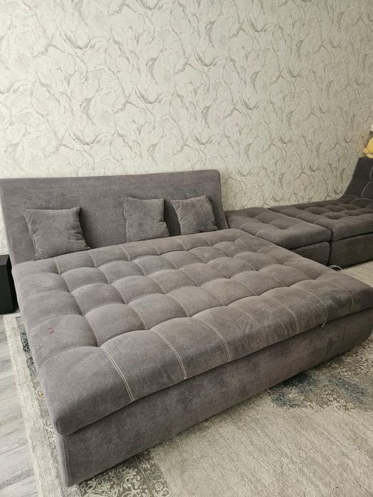 Продам диван в отличном состоянии