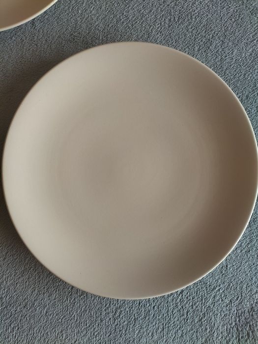 Set 3 farfurii mari de ceramica bej H&M Home