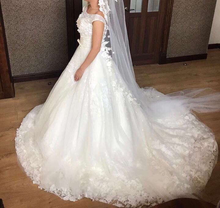 Продам свадебное платье xs-s