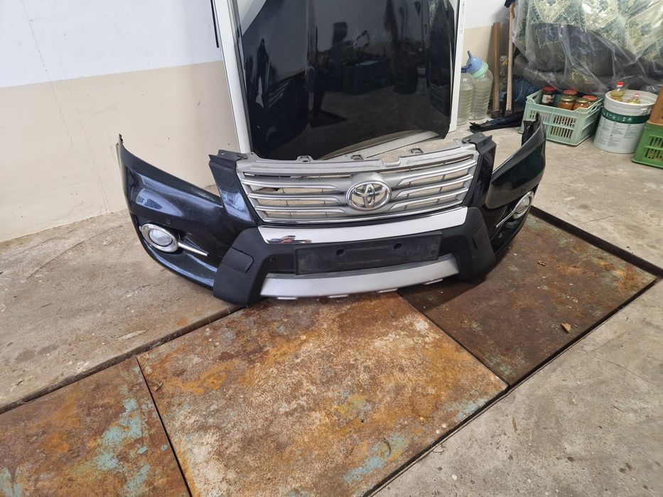 Броня и капак за Rav4